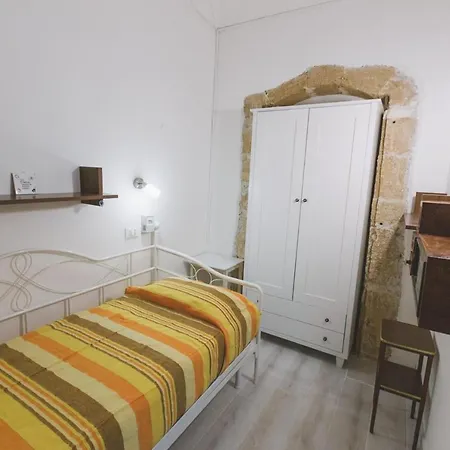 Residenza Giaraca Apartment Syracuse